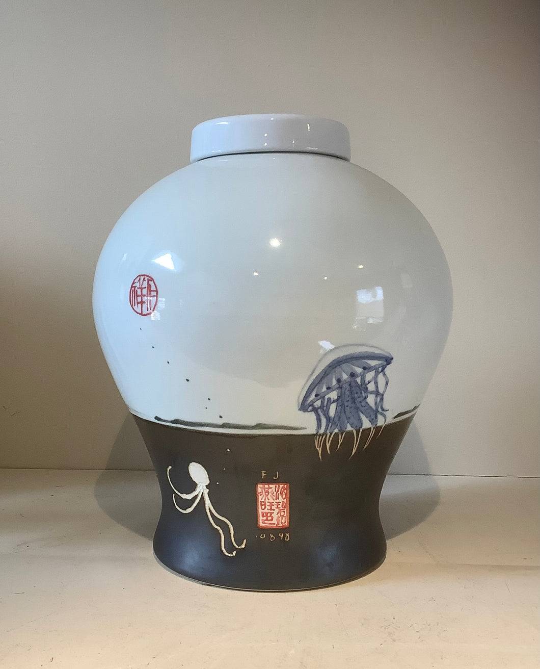 Ceramic Chinese Jar