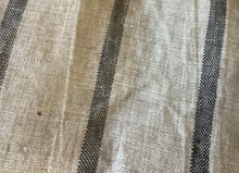 Load image into Gallery viewer, Linen Table Runner - Grey Stripped
