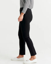 Load image into Gallery viewer, Betty Basics Au Revoir Ponte Pants - Black
