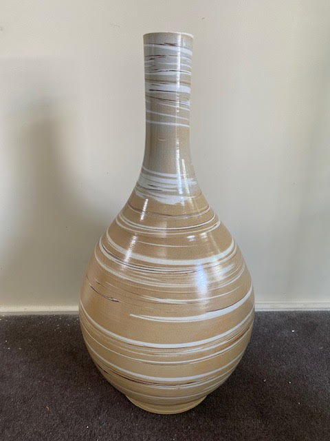 Cream Swirl Large Pot