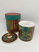 Load image into Gallery viewer, Mezze Candle - Vanilla &amp; Peach Blossom
